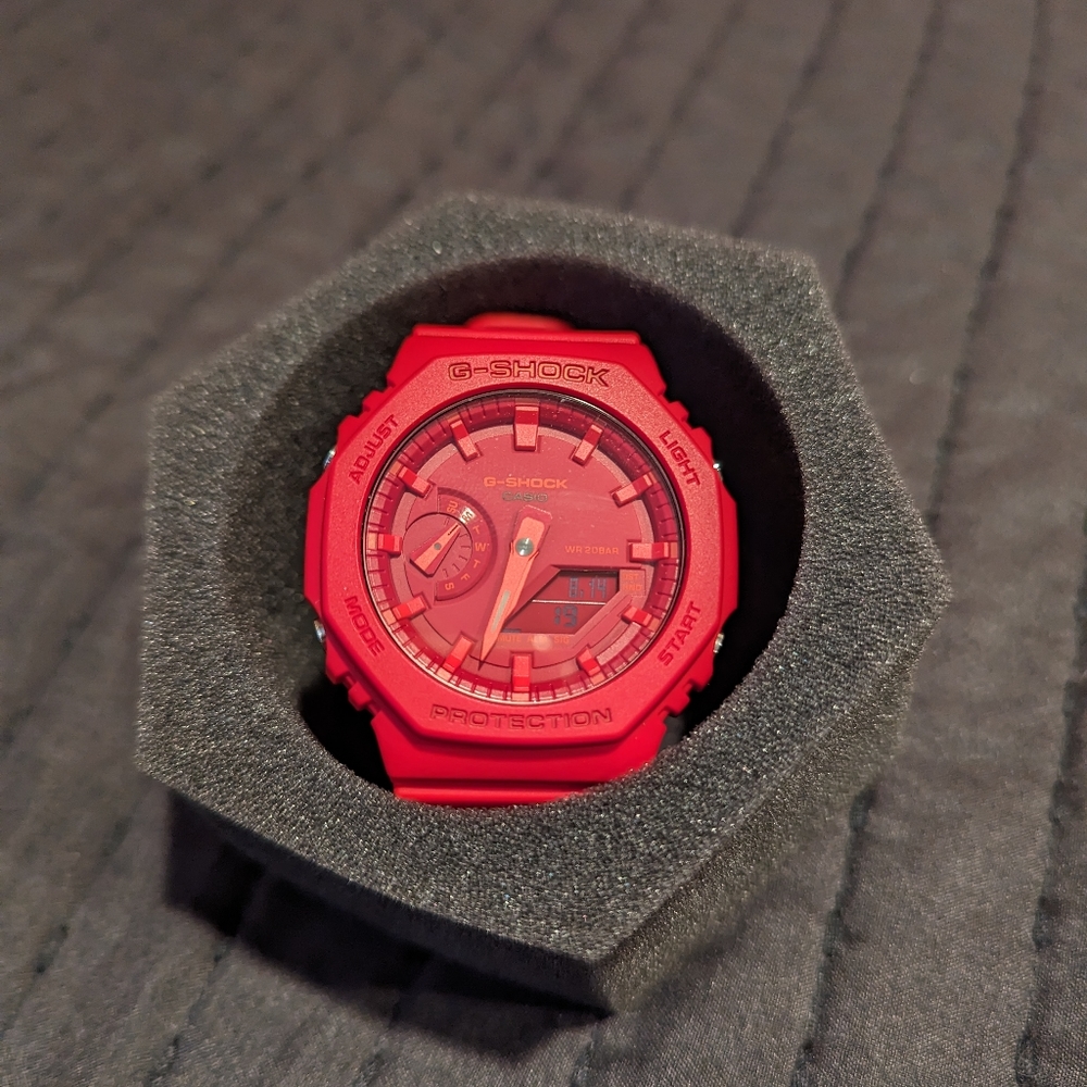 Casio G-Shock GA-2100 all red